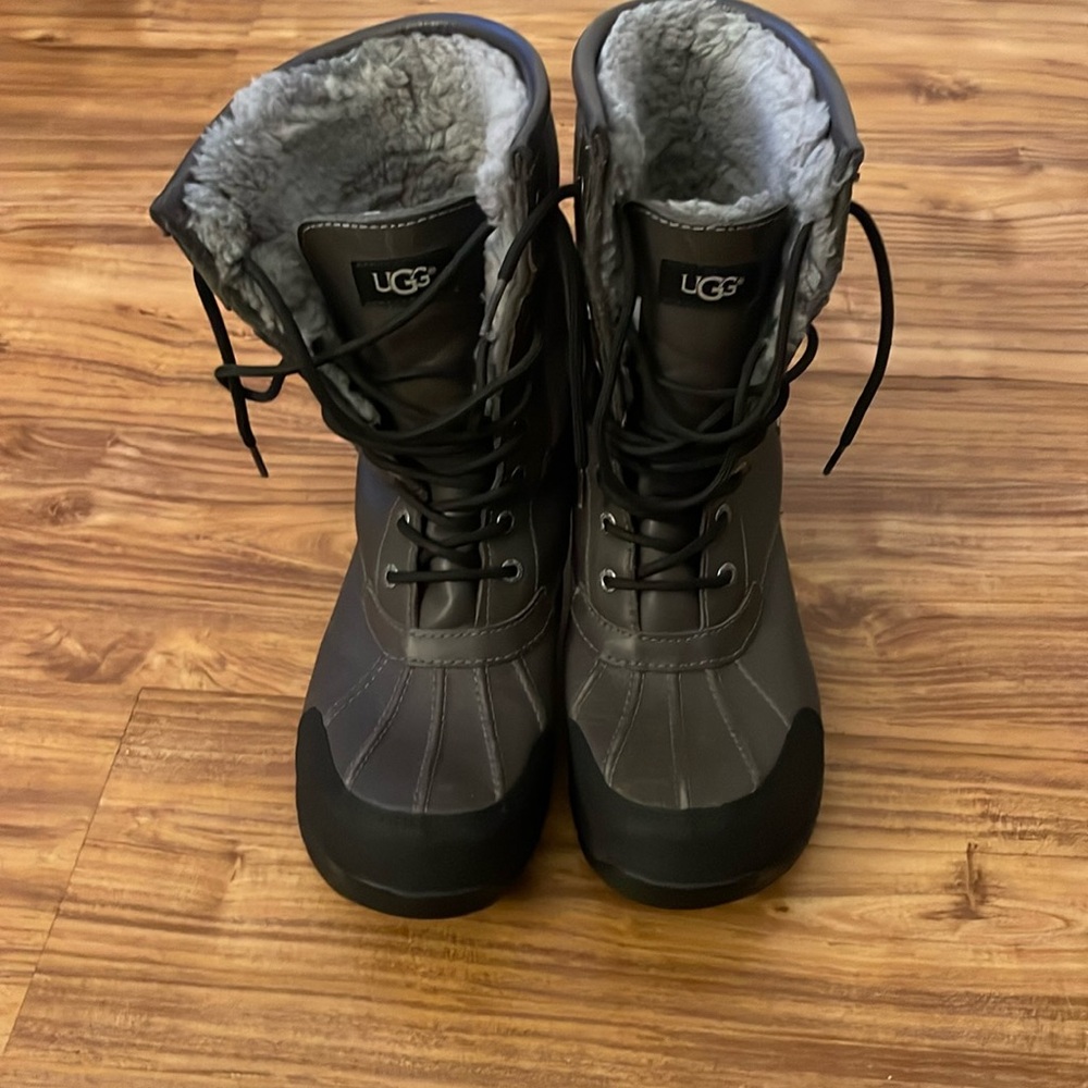 Men’s Uggs boots